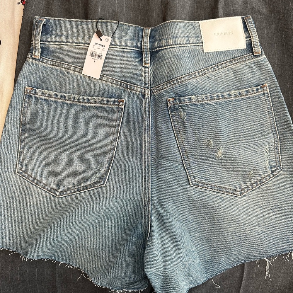 Express shorts